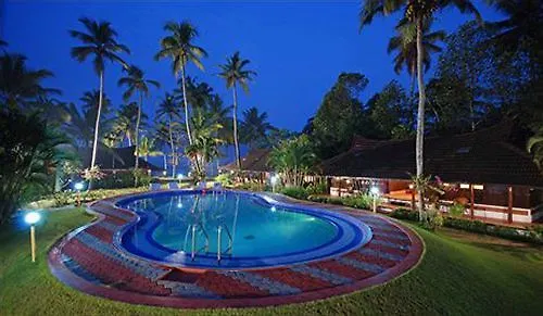 *** Hotel Kayaloram Heritage Lake Resort Alappuzha India