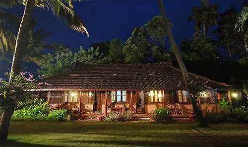 Kayaloram Heritage Lake Resort Alappuzha 3*,  India